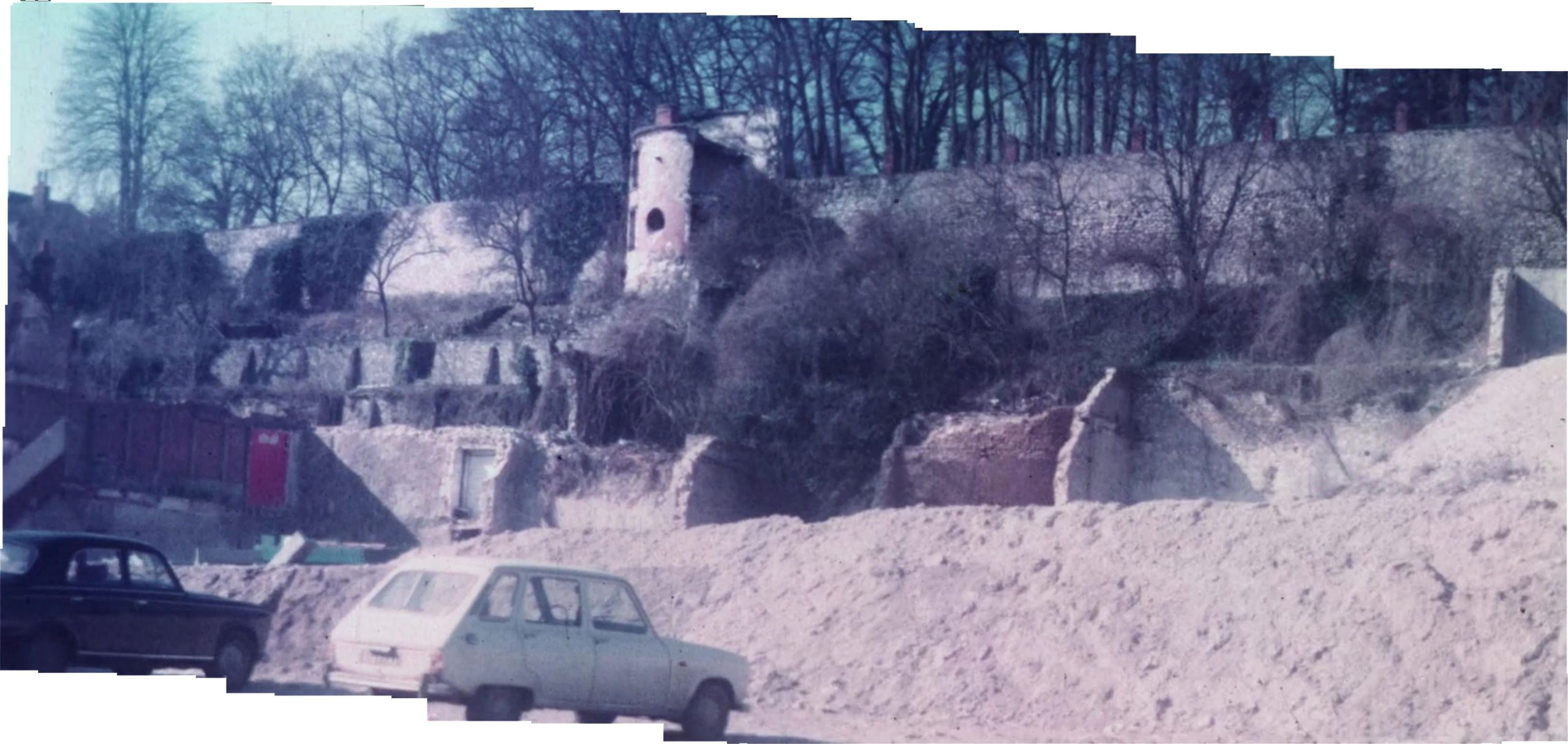 Vieux Montargis - Rue du Château / Rue de la Sirène - 1975
