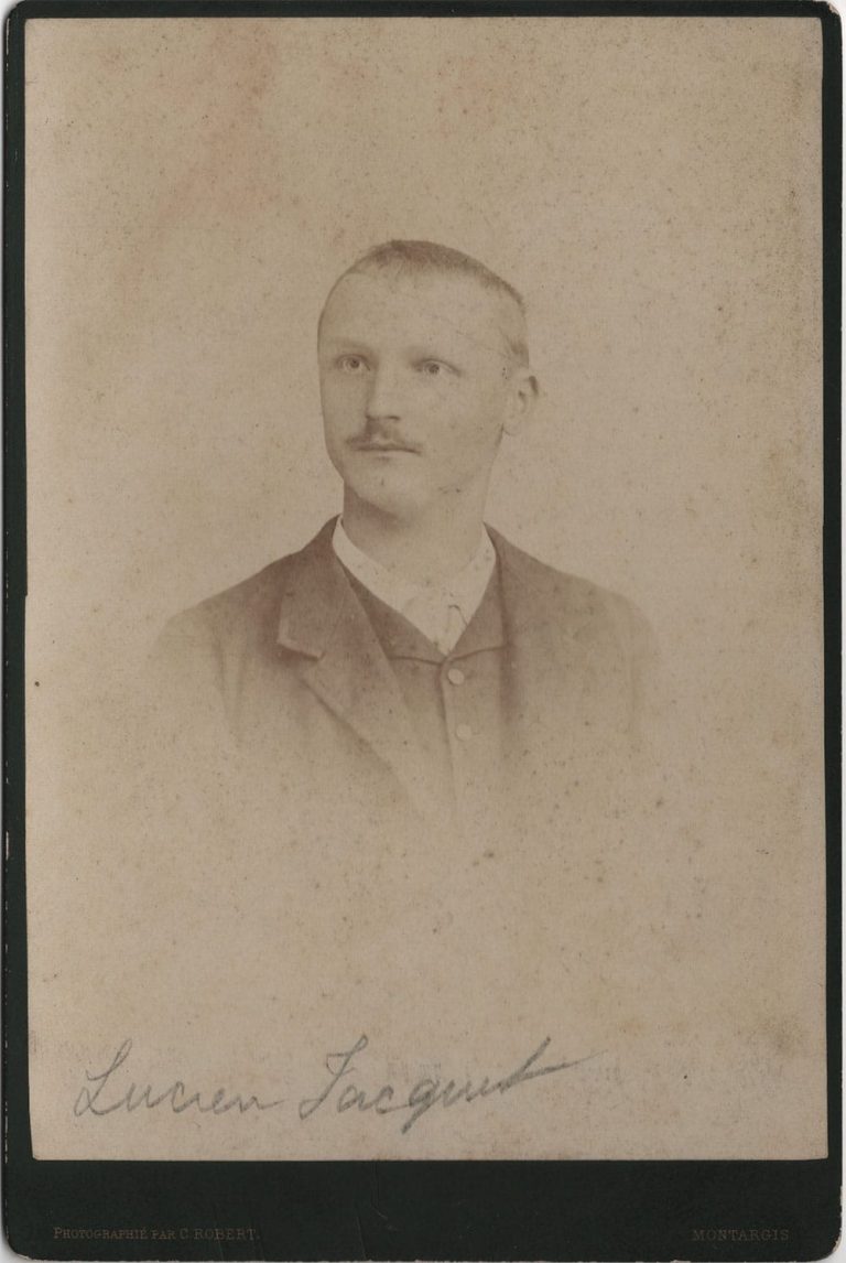 Edouard Buguet, pseudonyme C. Robert, photographe à Montargis