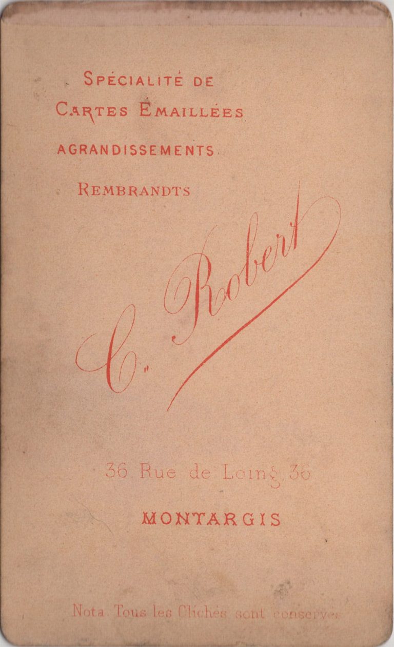 Edouard Buguet, pseudonyme C. Robert, photographe à Montargis - Carte de visite