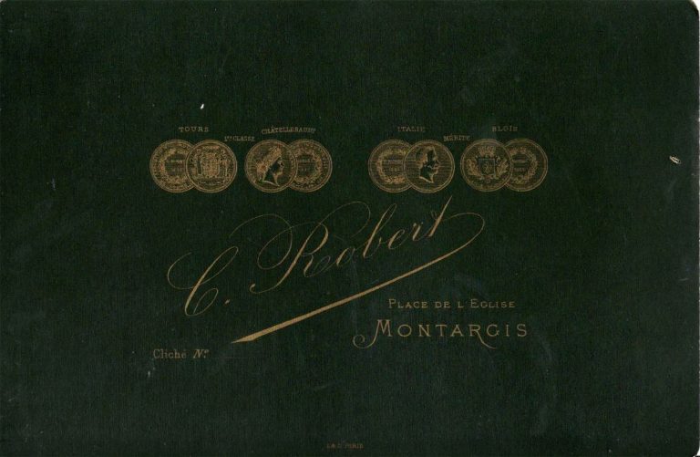 Edouard Buguet, pseudonyme C. Robert, photographe à Montargis - Carte de visite