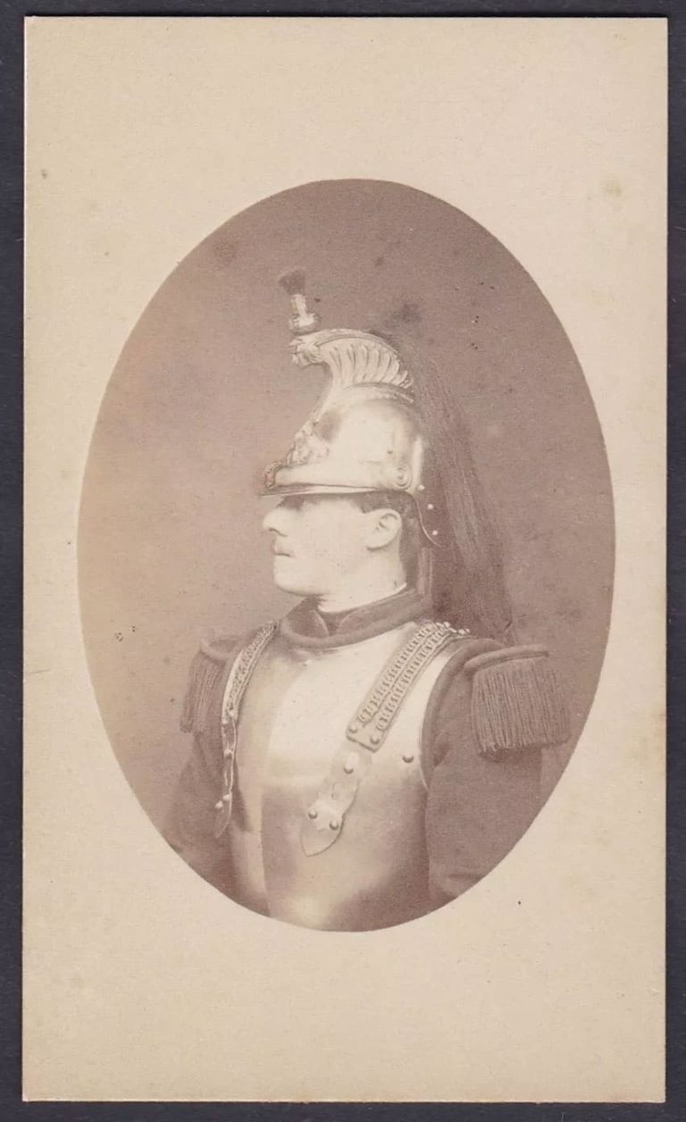 Photographe : Edouard Buguet, pseudonyme C. Robert. Vicomte-D'Argy-Adel-Noblesse-Portrait-C