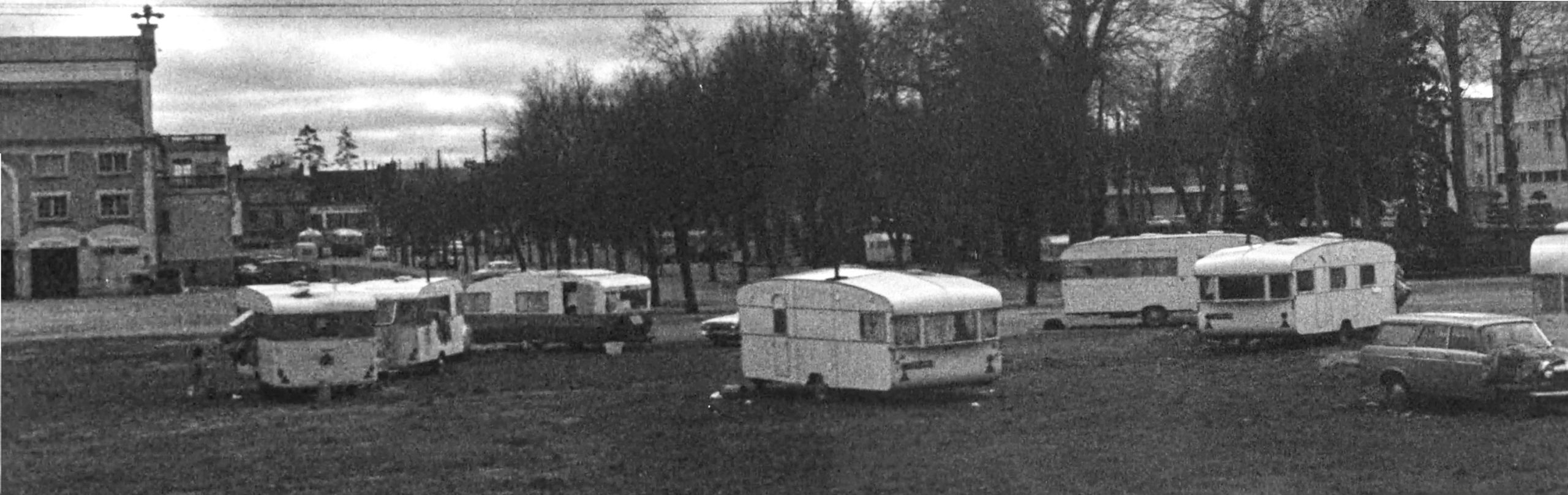 Histoire de Montargis, place du 18 juin 1940 (place du Pâtis)