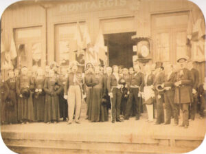 Histoire de Montargis - Avenue de la Gare - Montargis, dans la gare provisoire, le 31 juillet 1861, lors de l'inauguration de la ligne du Bourbonnais par Napoléon III