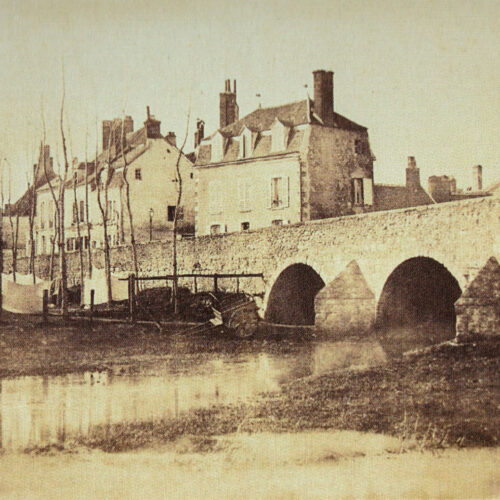 Histoire de Montargis - Rue du Faubourg de la Chaussée - Le Loing et le pont de La Chaussée