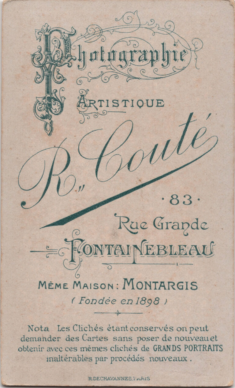 Montargis ancien - Photographe R. Couté, 83 rue Grande Fontainebleau, "Même Maison : Montargis (Fondée en 1898)